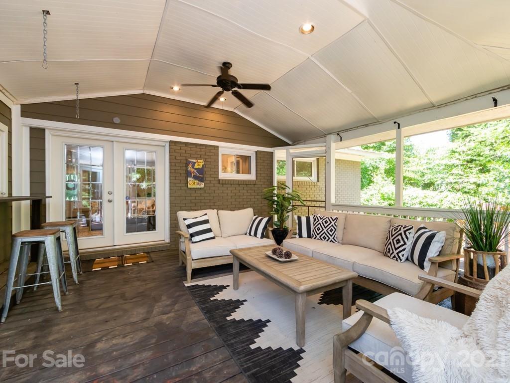 5313 Seacroft Road Charlotte NC 28210