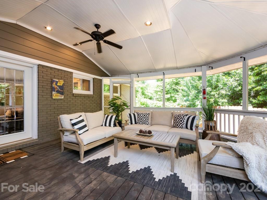 5313 Seacroft Road Charlotte NC 28210