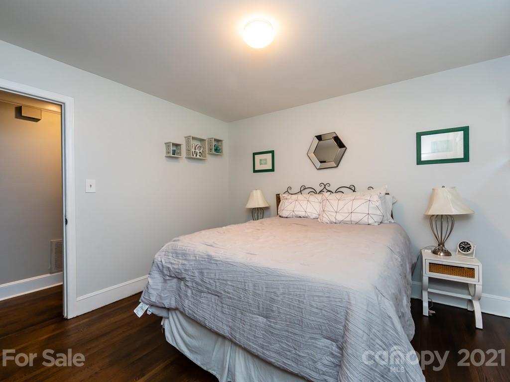 5313 Seacroft Road Charlotte NC 28210
