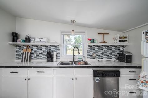 2024 Willis Road Vale NC 28168