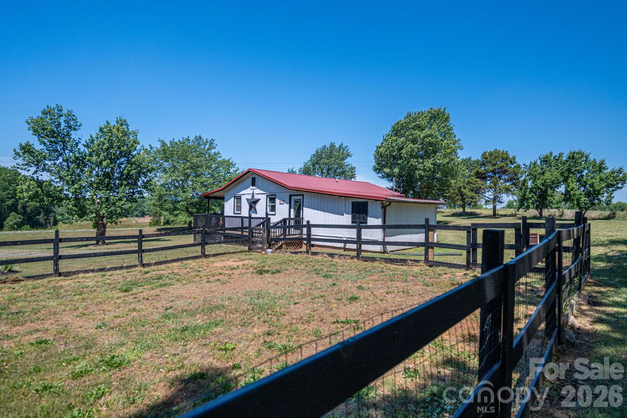 2024 Willis Road Vale NC 28168
