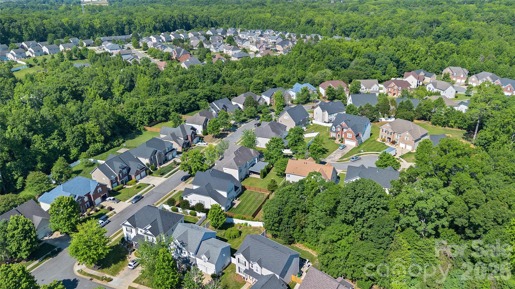 9806 Back Acre Drive Charlotte NC 28213