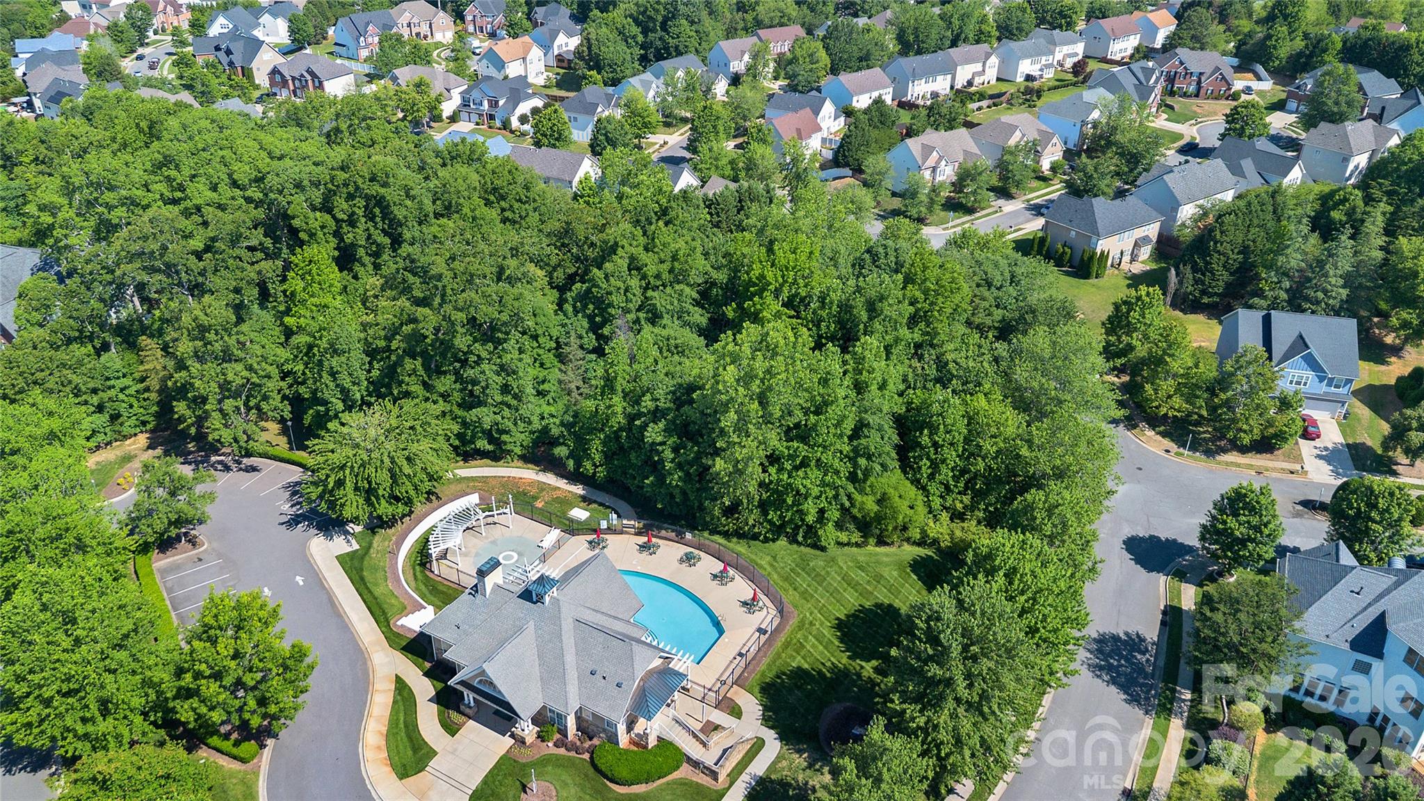 9806 Back Acre Drive Charlotte NC 28213
