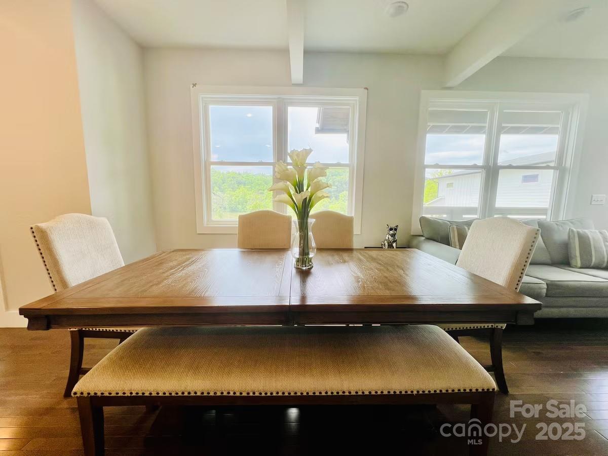 1061 Riverside Drive Asheville NC 28804