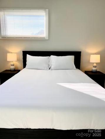 1061 Riverside Drive Asheville NC 28804