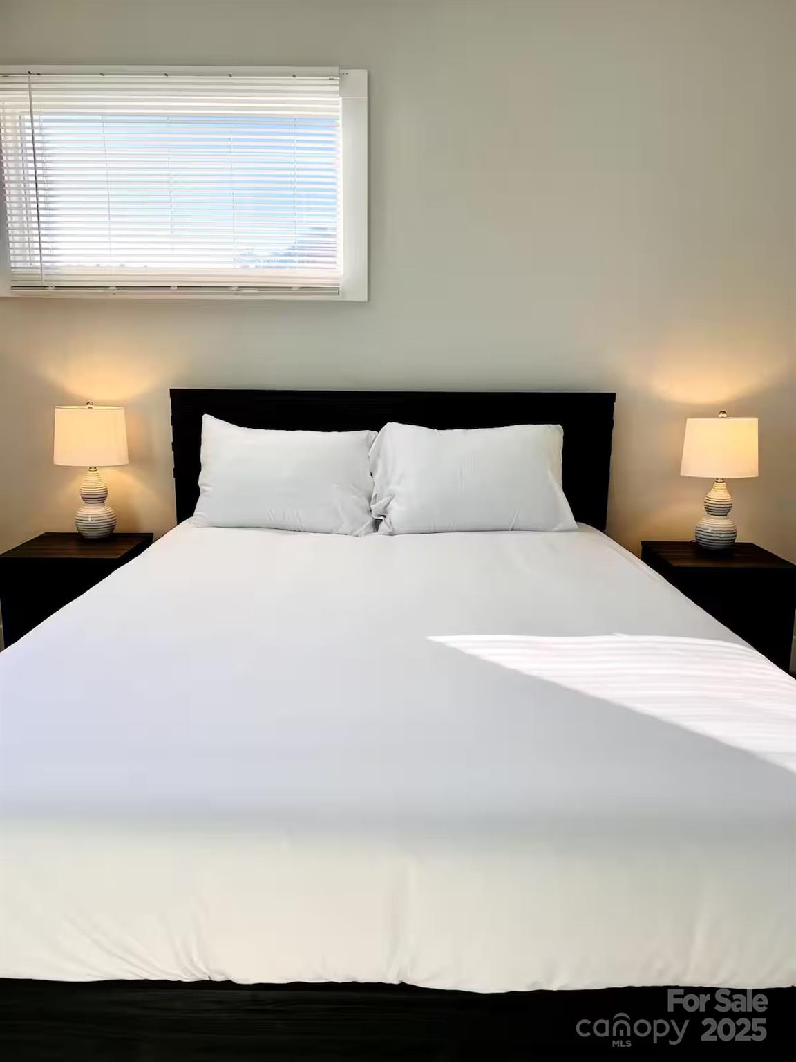 1061 Riverside Drive Asheville NC 28804