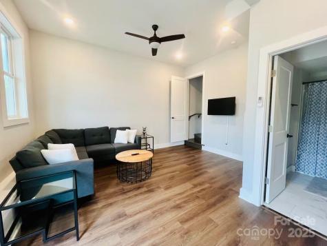 1061 Riverside Drive Asheville NC 28804