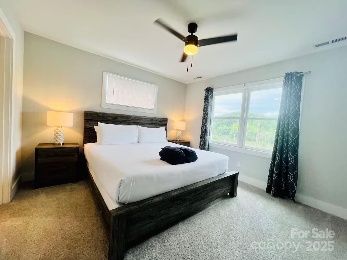 1061 Riverside Drive Asheville NC 28804