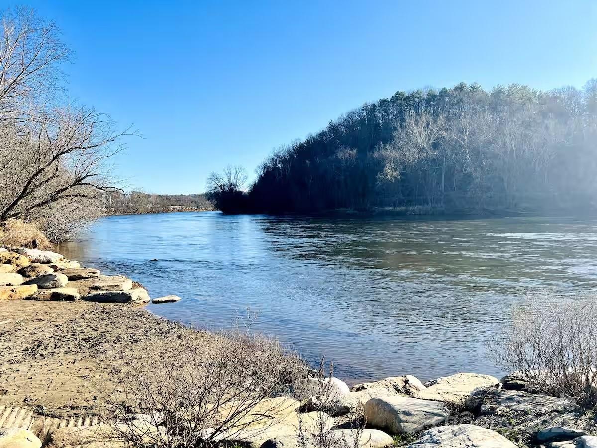 1061 Riverside Drive Asheville NC 28804