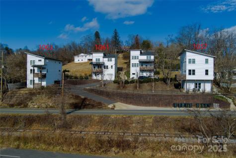 1061 Riverside Drive Asheville NC 28804