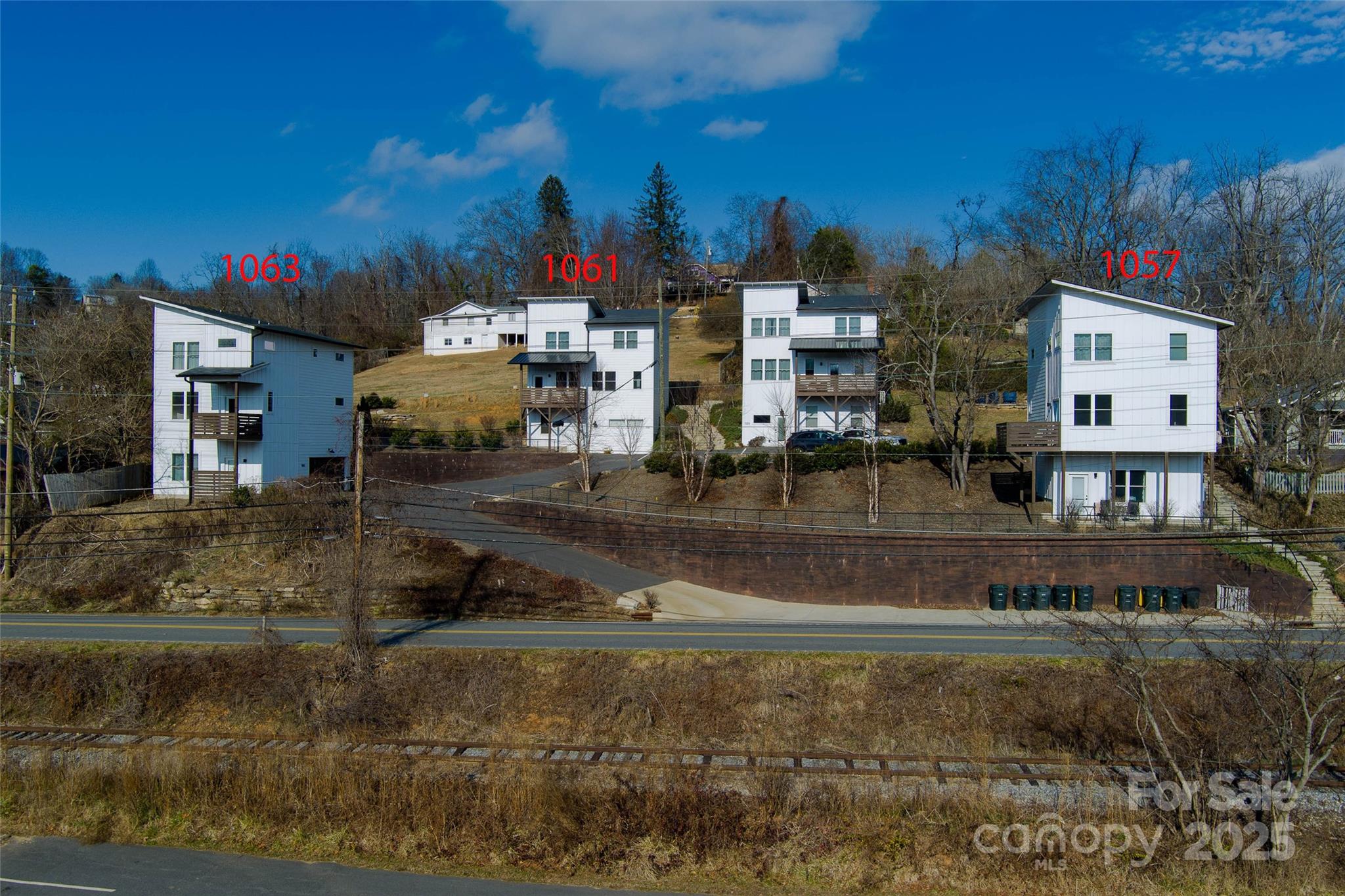 1061 Riverside Drive Asheville NC 28804