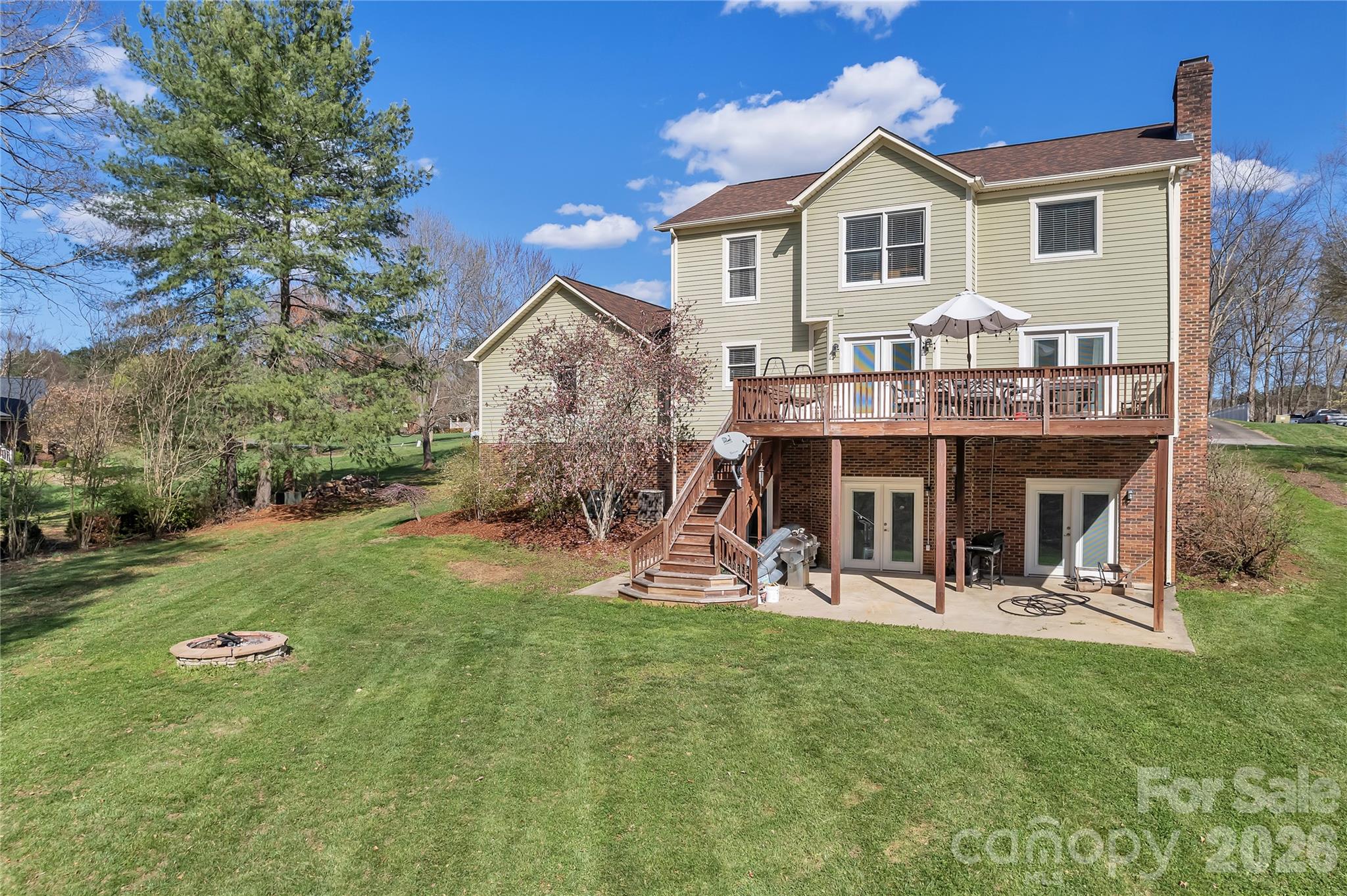 120 Oak Point Drive Cherryville NC 28021