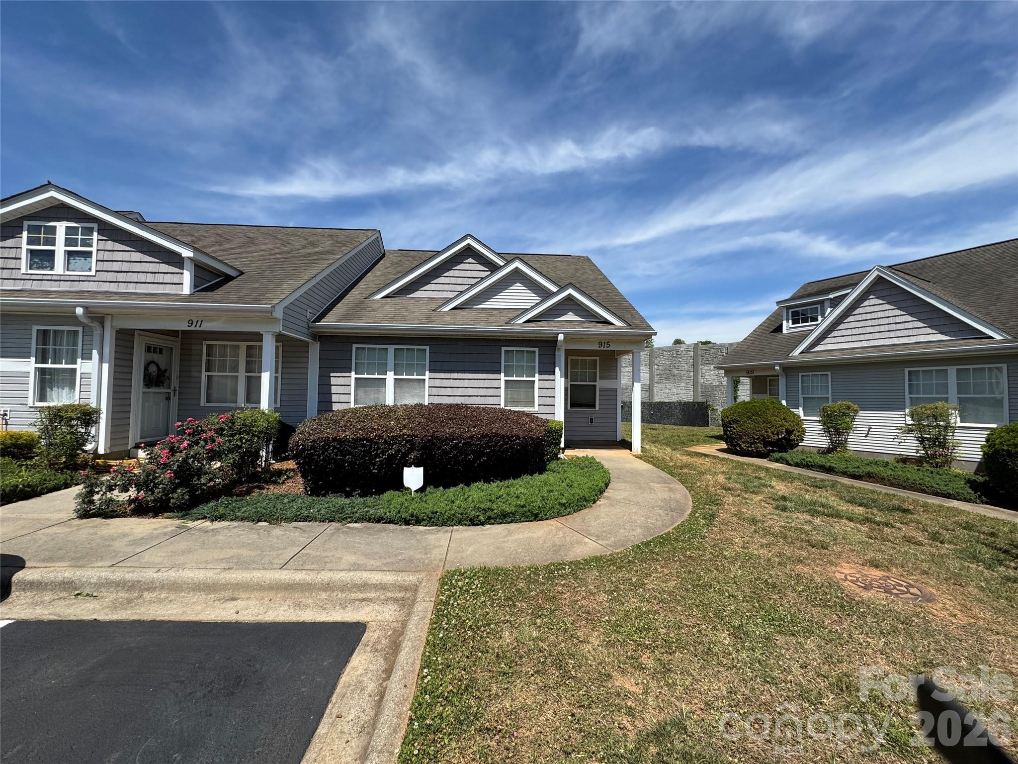915 Barracuda Avenue Statesville NC 28677