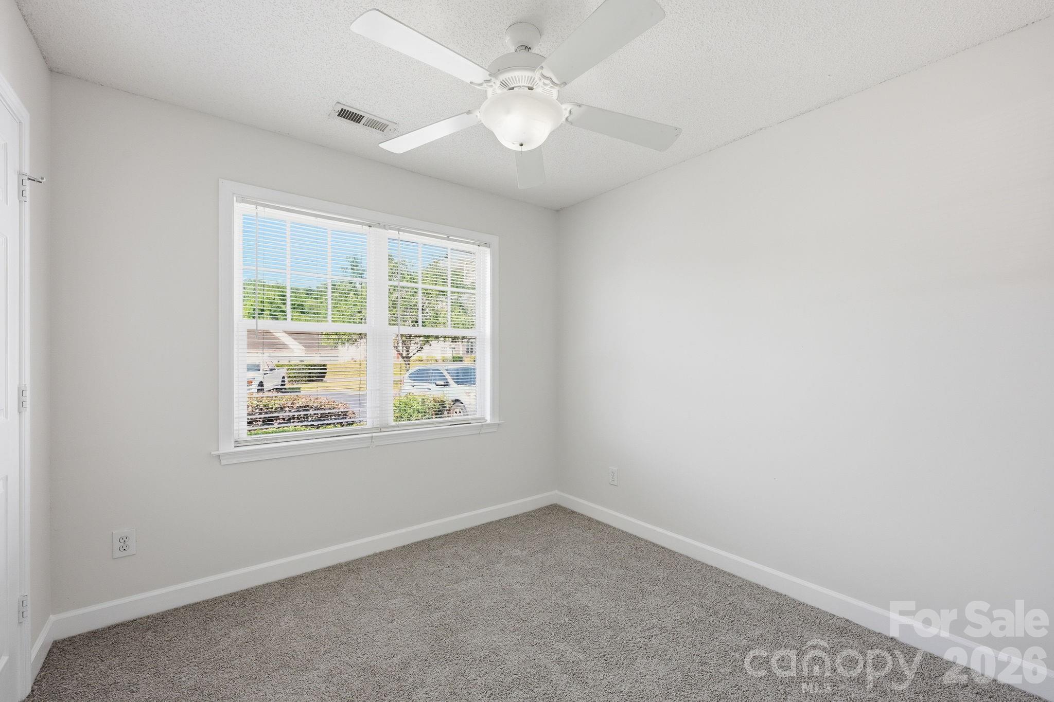 915 Barracuda Avenue Statesville NC 28677