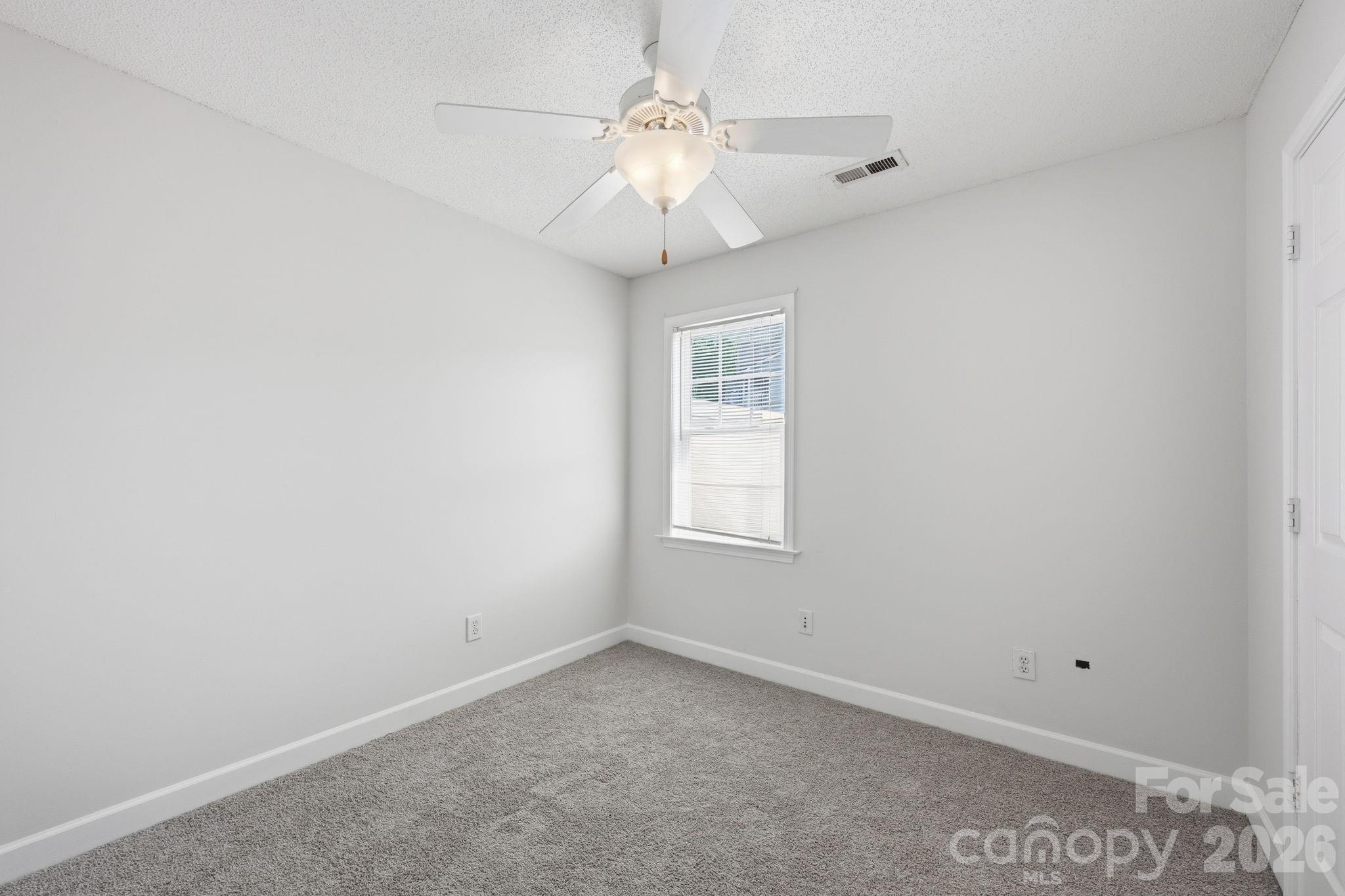915 Barracuda Avenue Statesville NC 28677