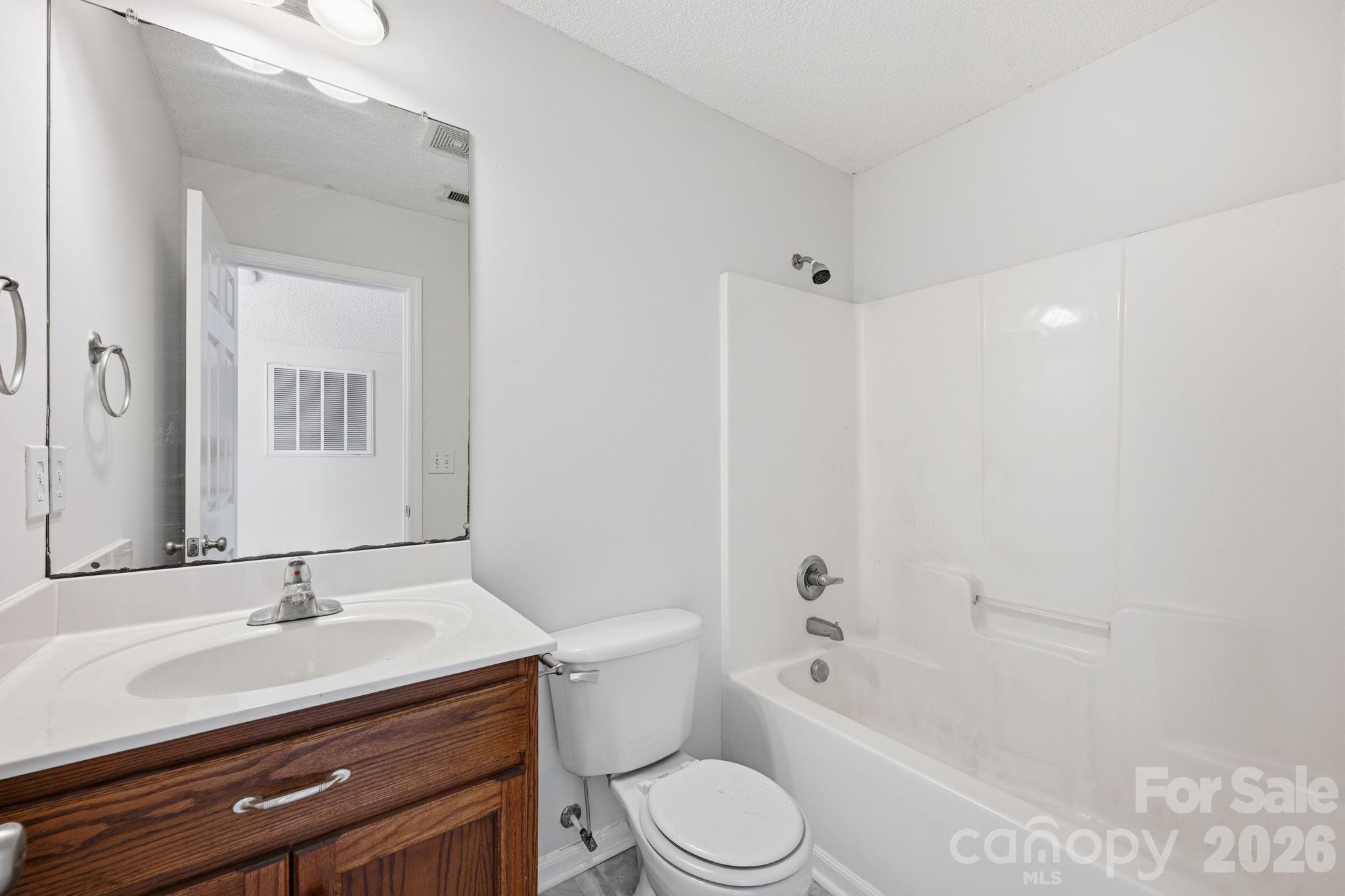 915 Barracuda Avenue Statesville NC 28677