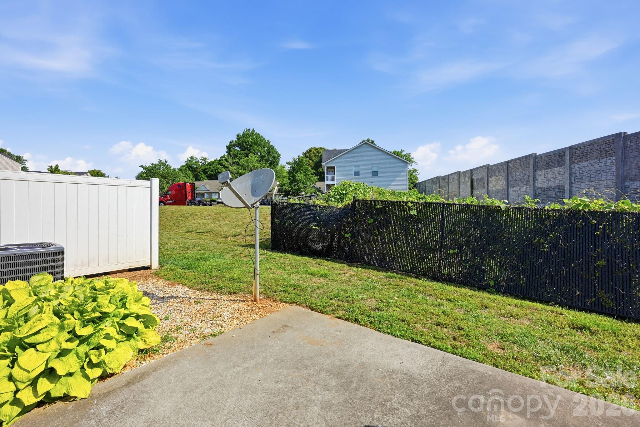 915 Barracuda Avenue Statesville NC 28677