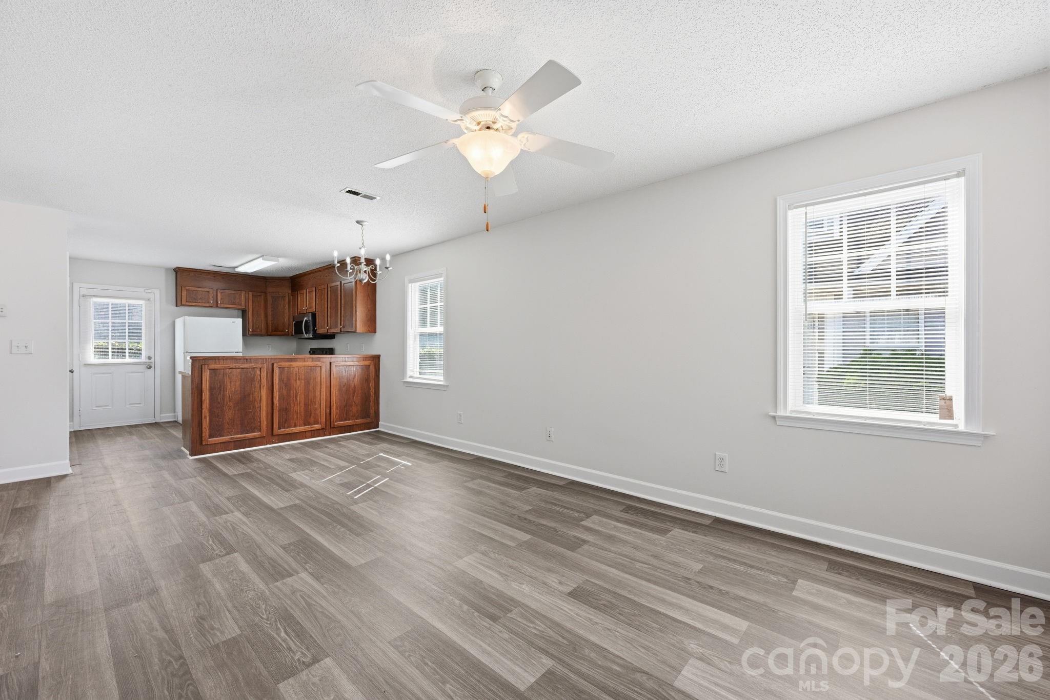 915 Barracuda Avenue Statesville NC 28677