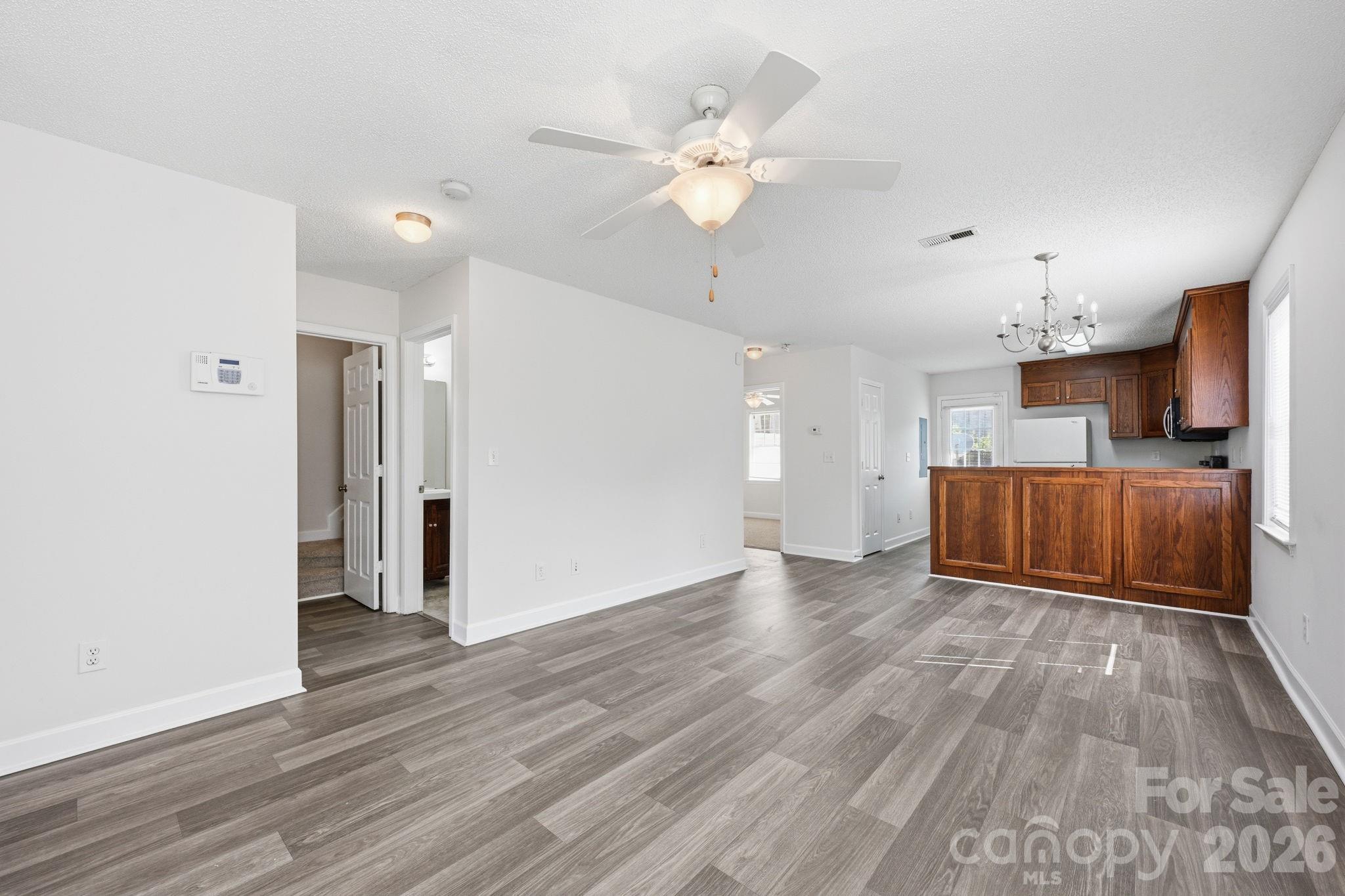 915 Barracuda Avenue Statesville NC 28677