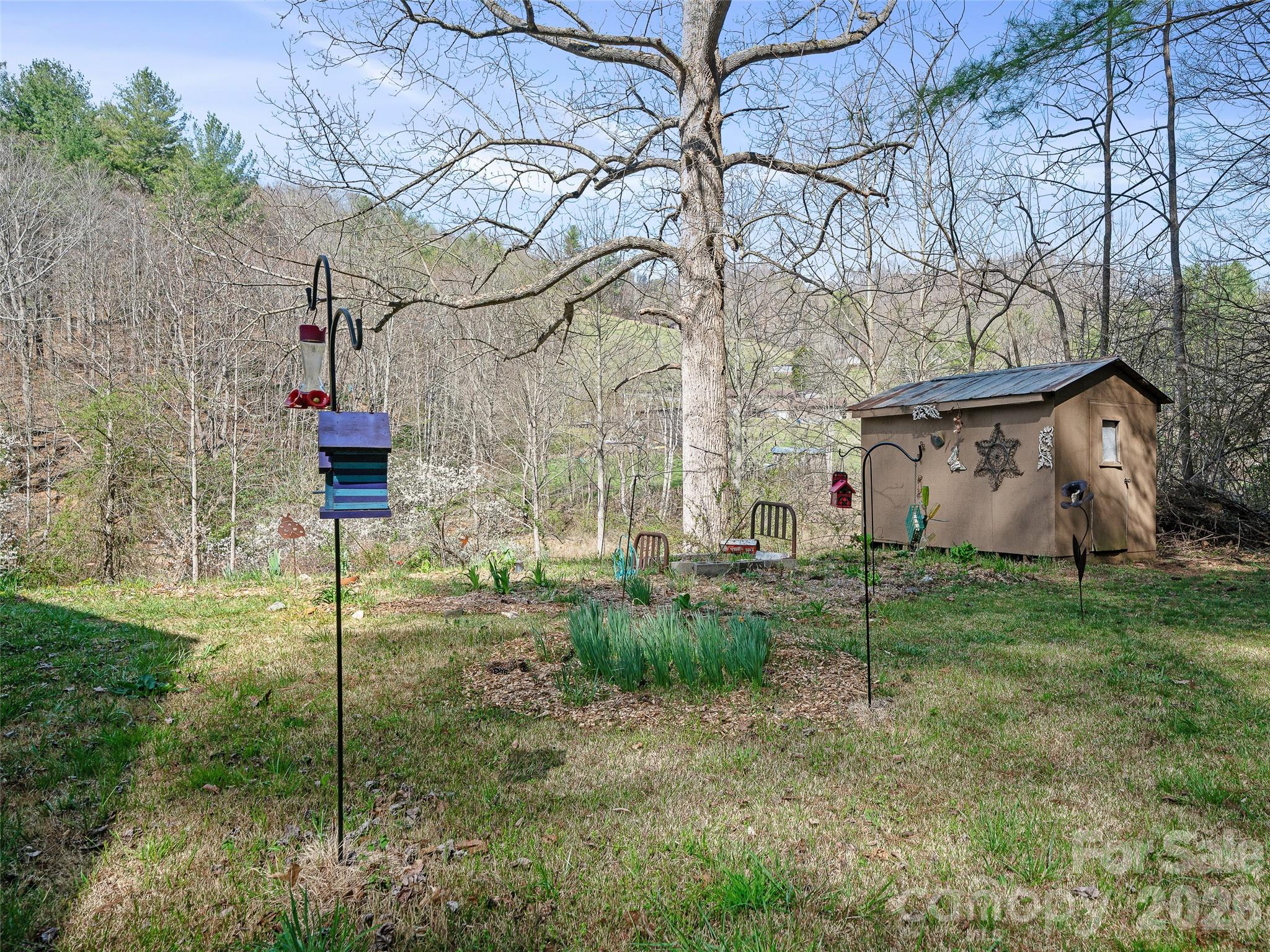 1280 Old Mine Fork Road Burnsville NC 28714