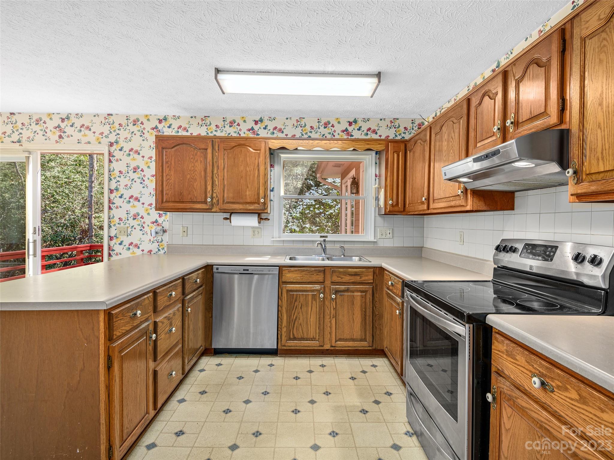 125 Sondley Parkway Asheville NC 28805