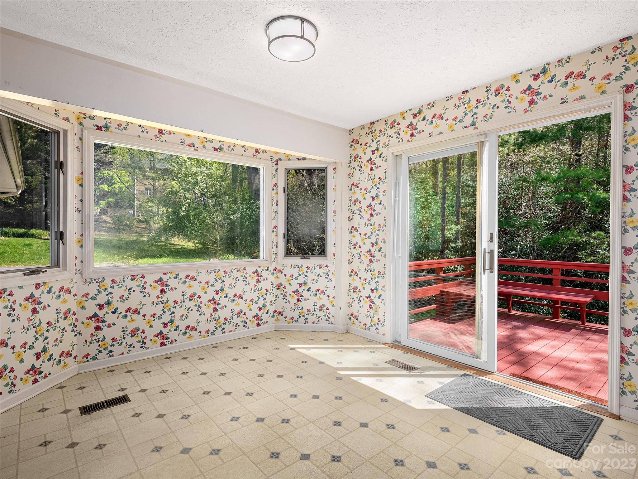 125 Sondley Parkway Asheville NC 28805