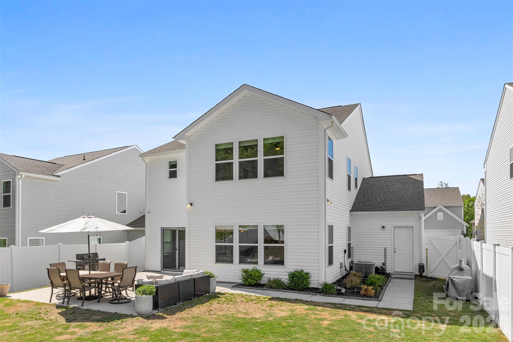 3152 Pinehills Way Mount Holly NC 28120