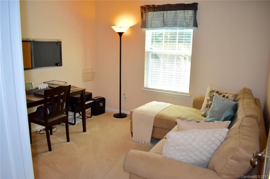 2419 Silverthorn Drive Charlotte NC 28273