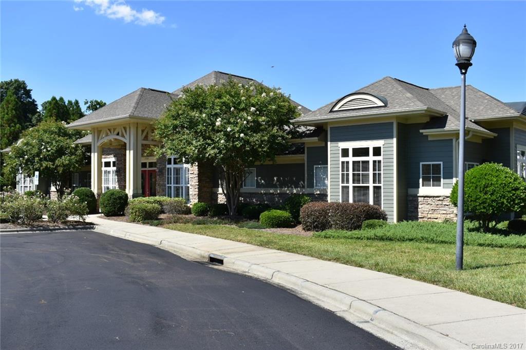 2419 Silverthorn Drive Charlotte NC 28273