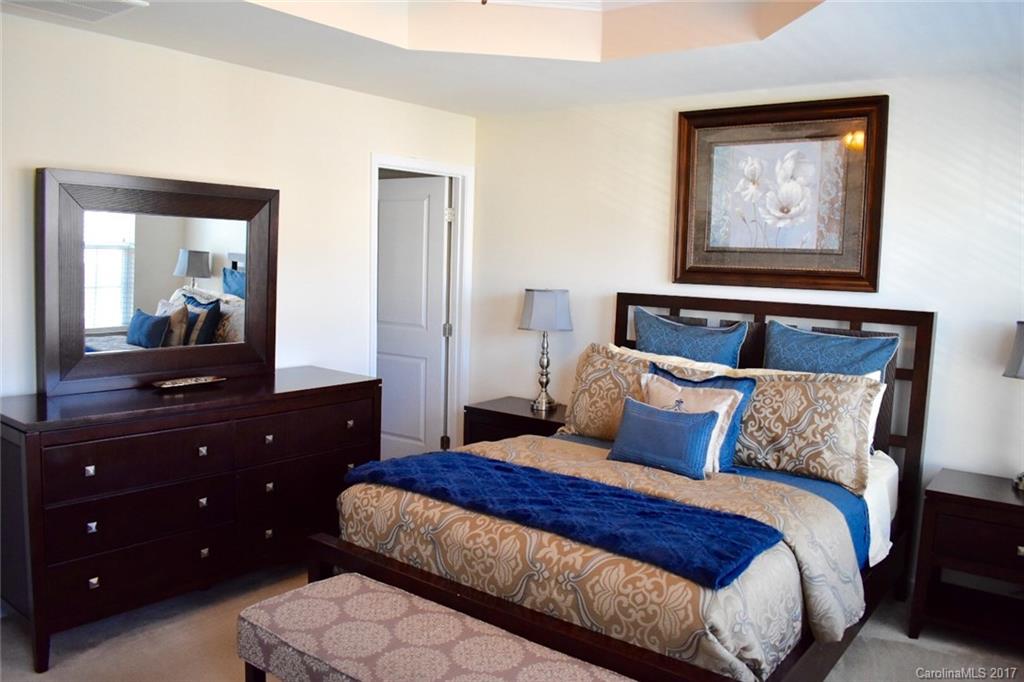 2419 Silverthorn Drive Charlotte NC 28273