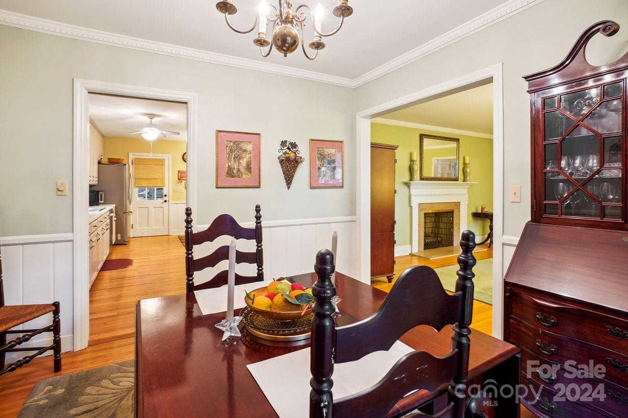 4235 Kingswood Road Charlotte NC 28226
