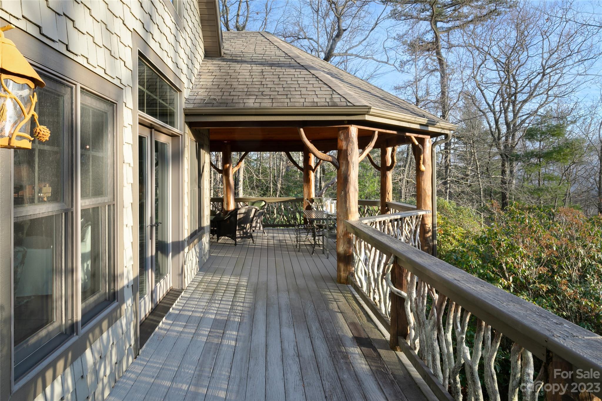 536 Hawk Mountain Road Lake Toxaway NC 28747