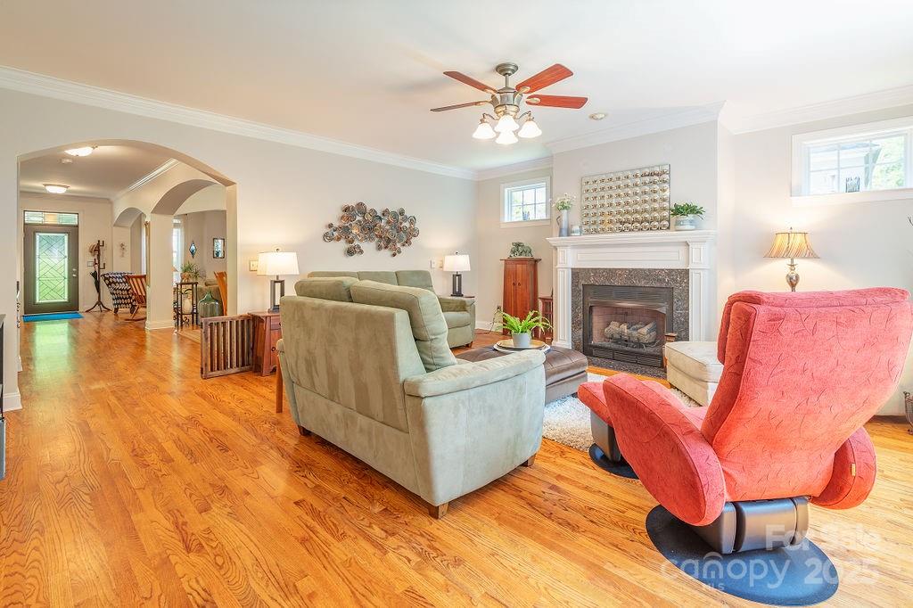 224 Fennel Dun Circle Biltmore Lake NC 28715