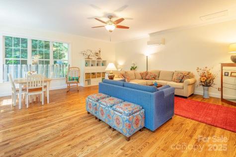 224 Fennel Dun Circle Biltmore Lake NC 28715