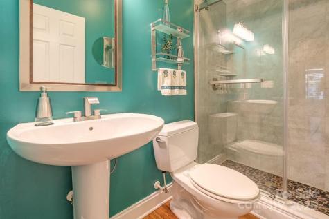 224 Fennel Dun Circle Biltmore Lake NC 28715