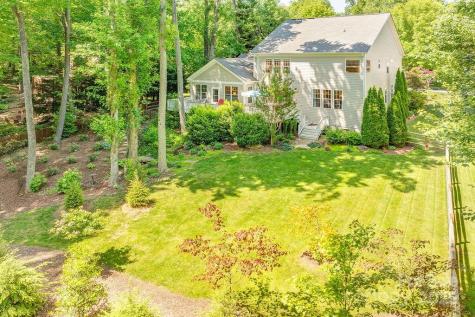224 Fennel Dun Circle Biltmore Lake NC 28715