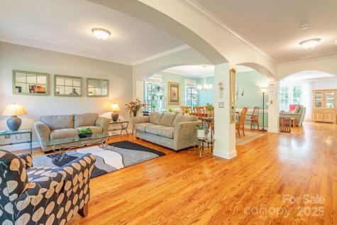 224 Fennel Dun Circle Biltmore Lake NC 28715