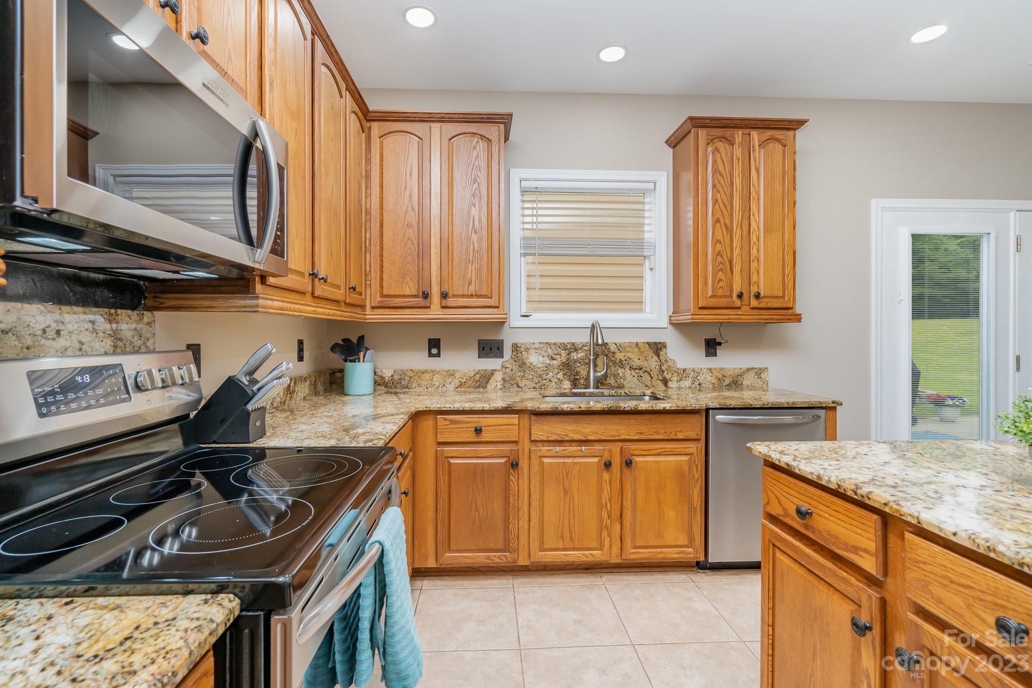 10004 Seven Oaks Drive Charlotte NC 28215