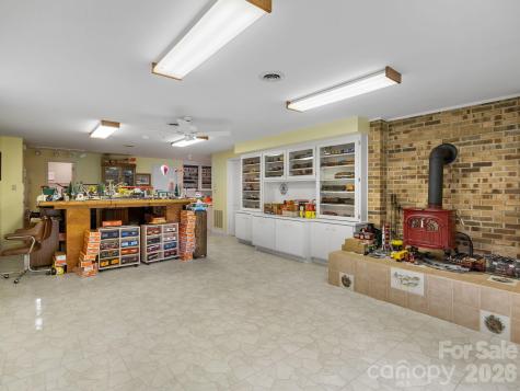 140 Meadowlark Drive Tryon NC 28782