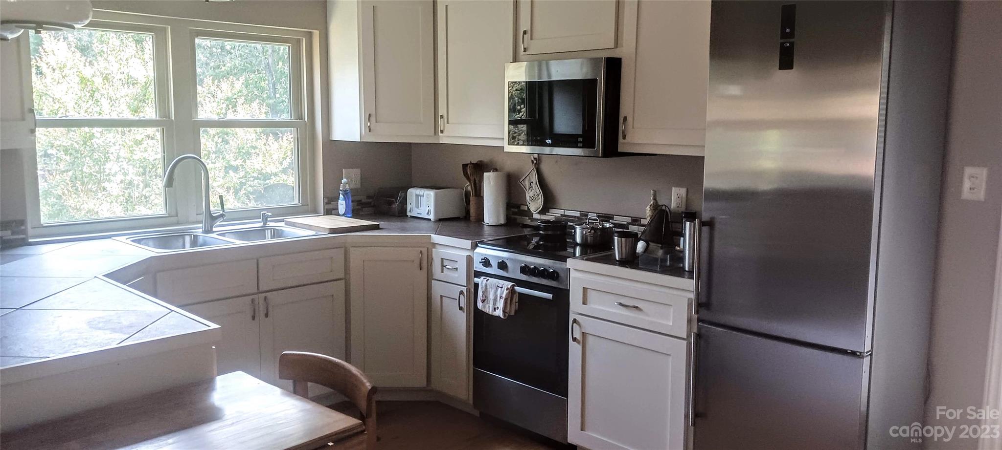 11 Wellspring Lane Asheville NC 28806