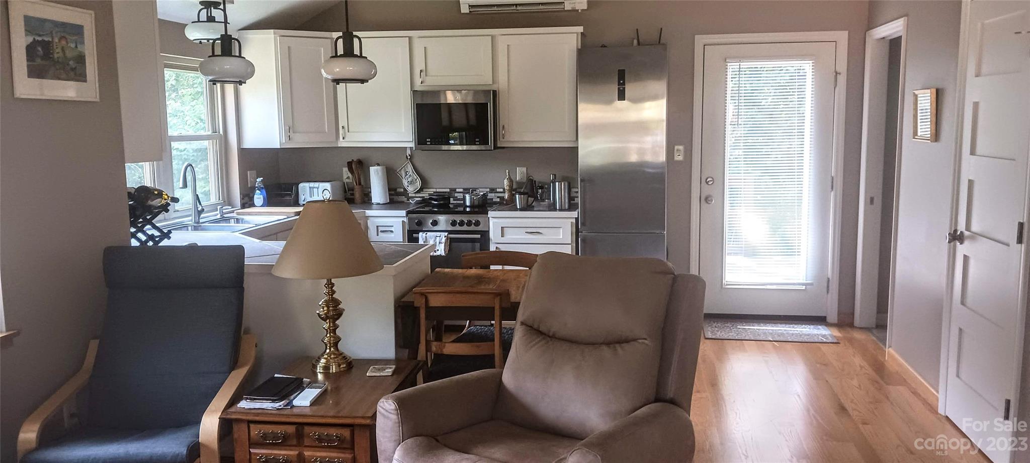 11 Wellspring Lane Asheville NC 28806