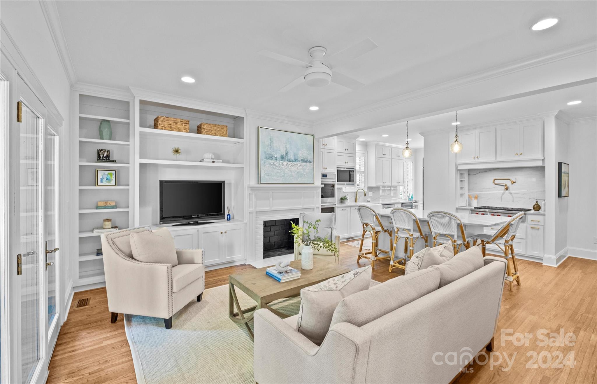 2544 Roswell Avenue Charlotte NC 28209