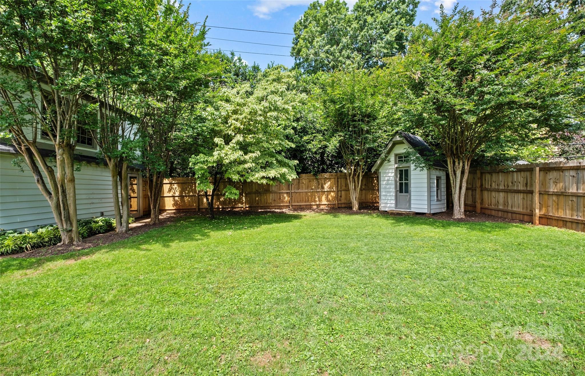 2544 Roswell Avenue Charlotte NC 28209