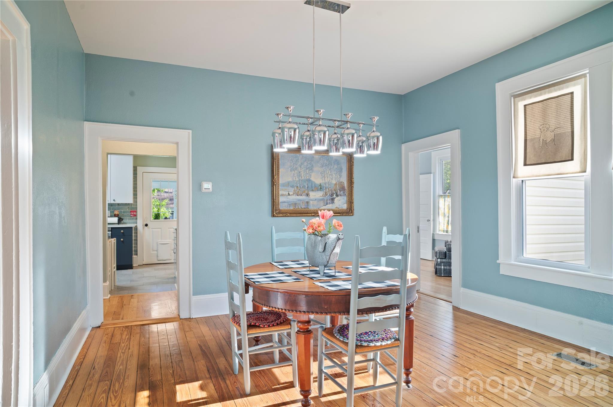 416 3rd Avenue W Hendersonville NC 28739