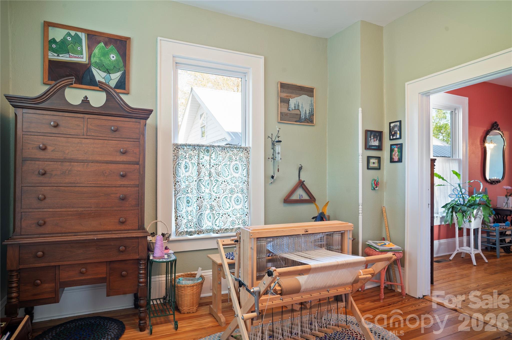 416 3rd Avenue W Hendersonville NC 28739