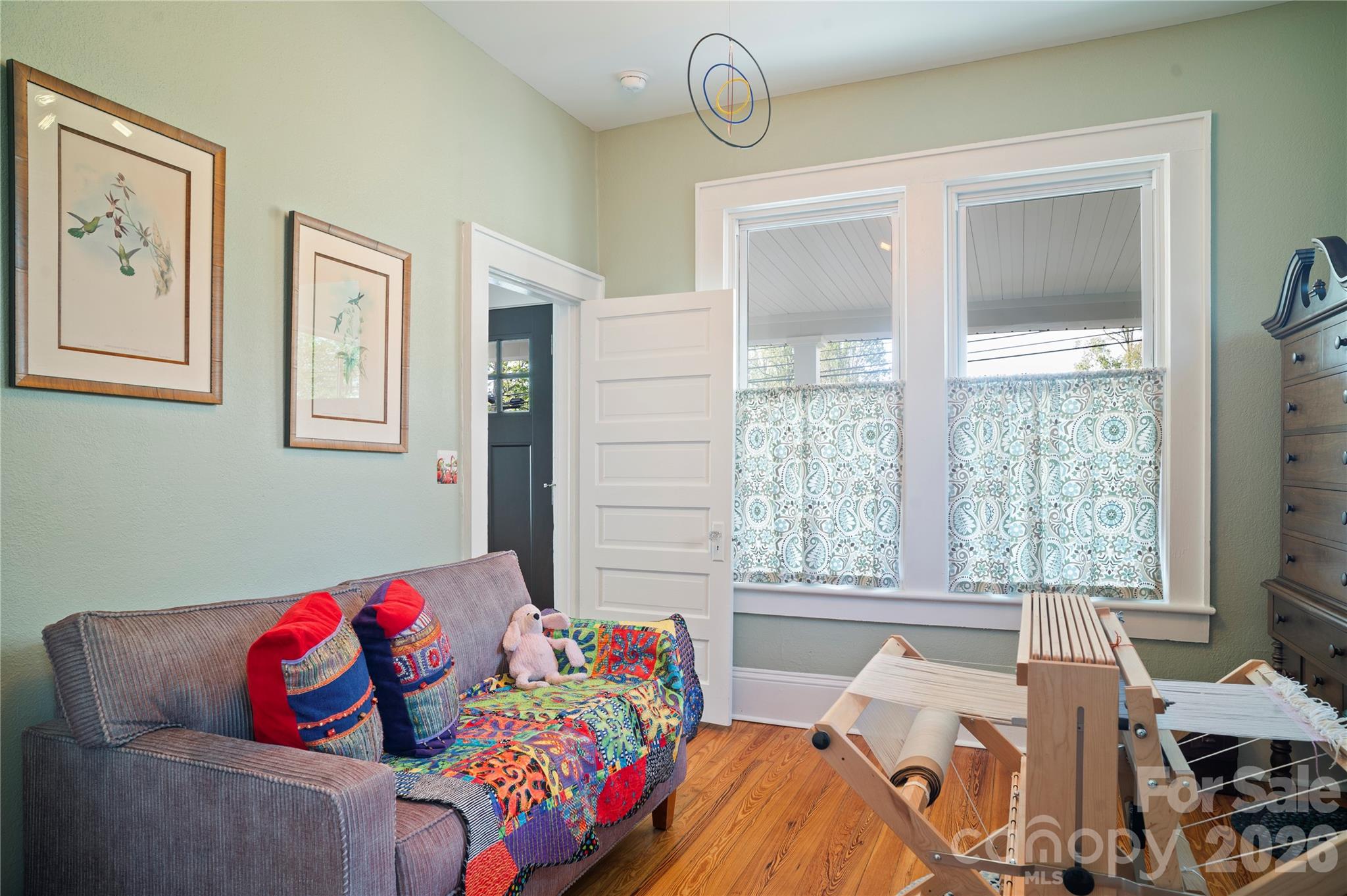 416 3rd Avenue W Hendersonville NC 28739