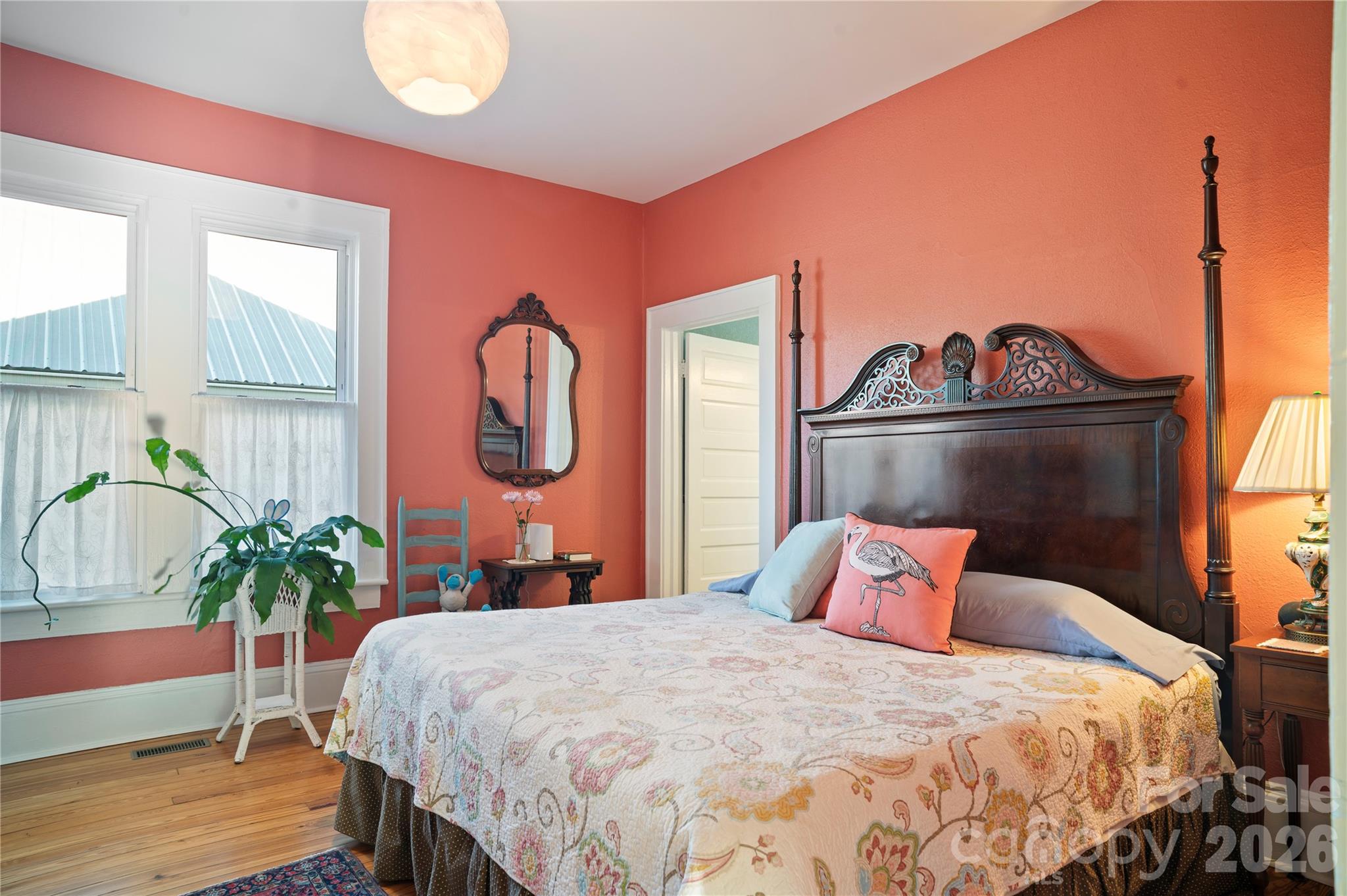 416 3rd Avenue W Hendersonville NC 28739