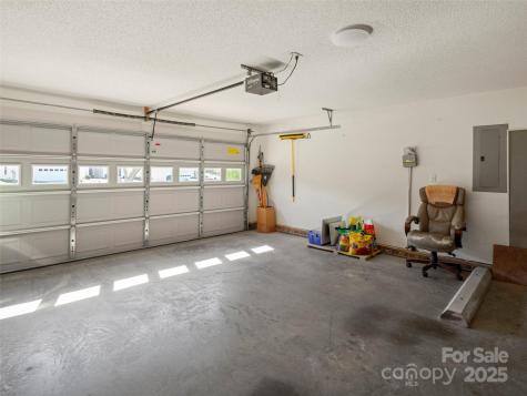 311 Pole Barn Drive Asheville NC 28806