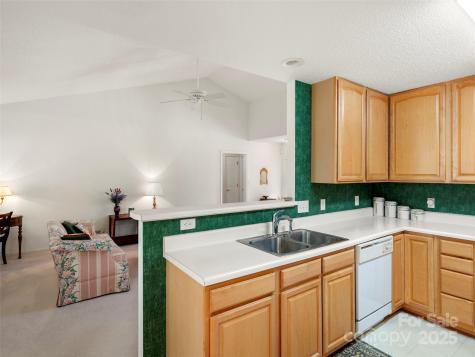 311 Pole Barn Drive Asheville NC 28806