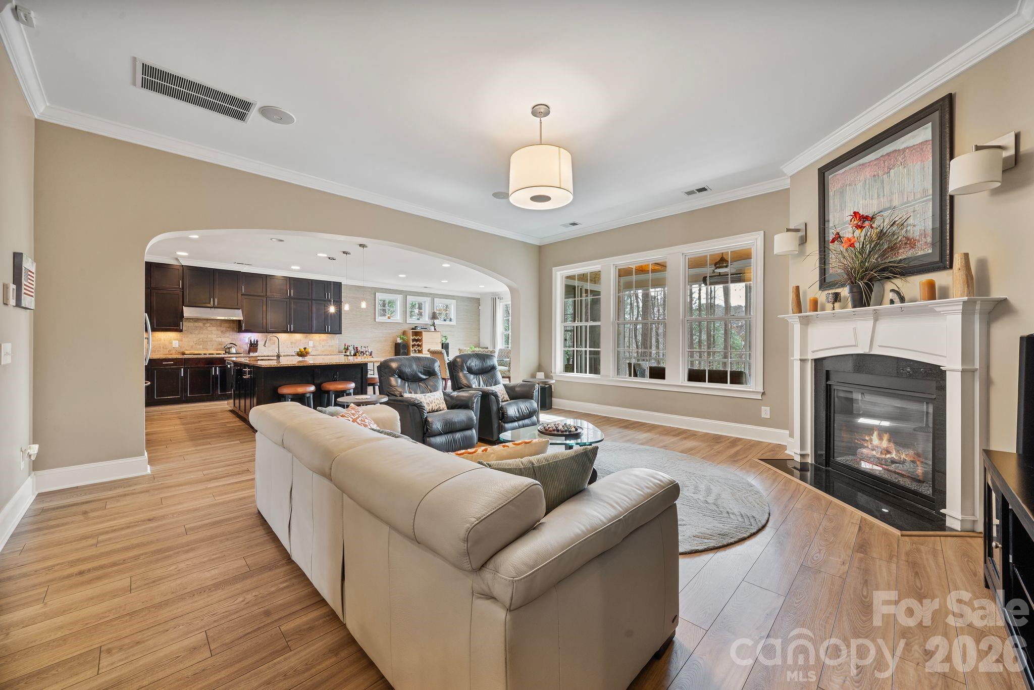 2404 Island Lake Drive Charlotte NC 28214